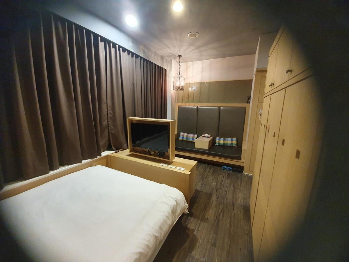 峰景旅宿 Kaohsiung Exterior foto
